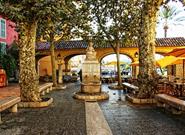 menton-place-aux-herbes.jpg